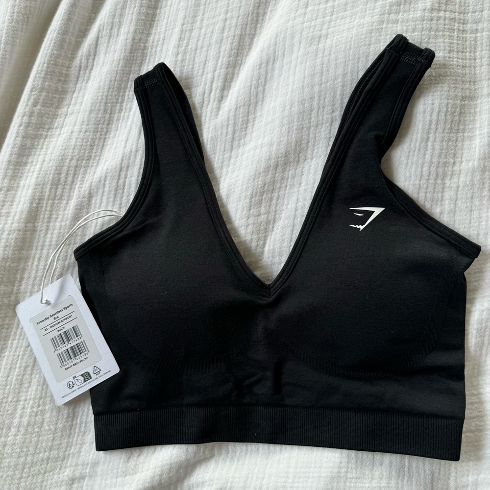 everyday seamless black sports bra gymshark
